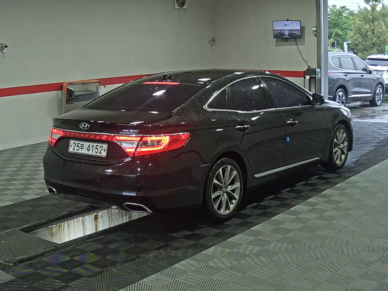2016 - hyundai grandeur