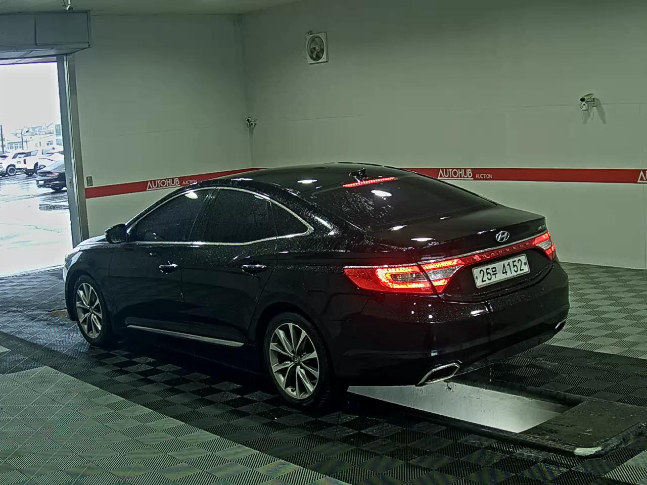 2016 - hyundai grandeur