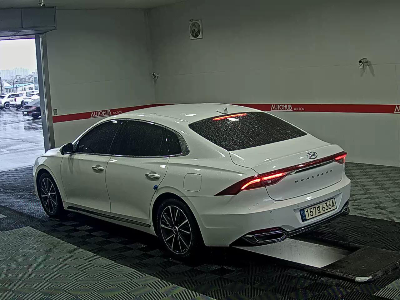 2022 - hyundai grandeur