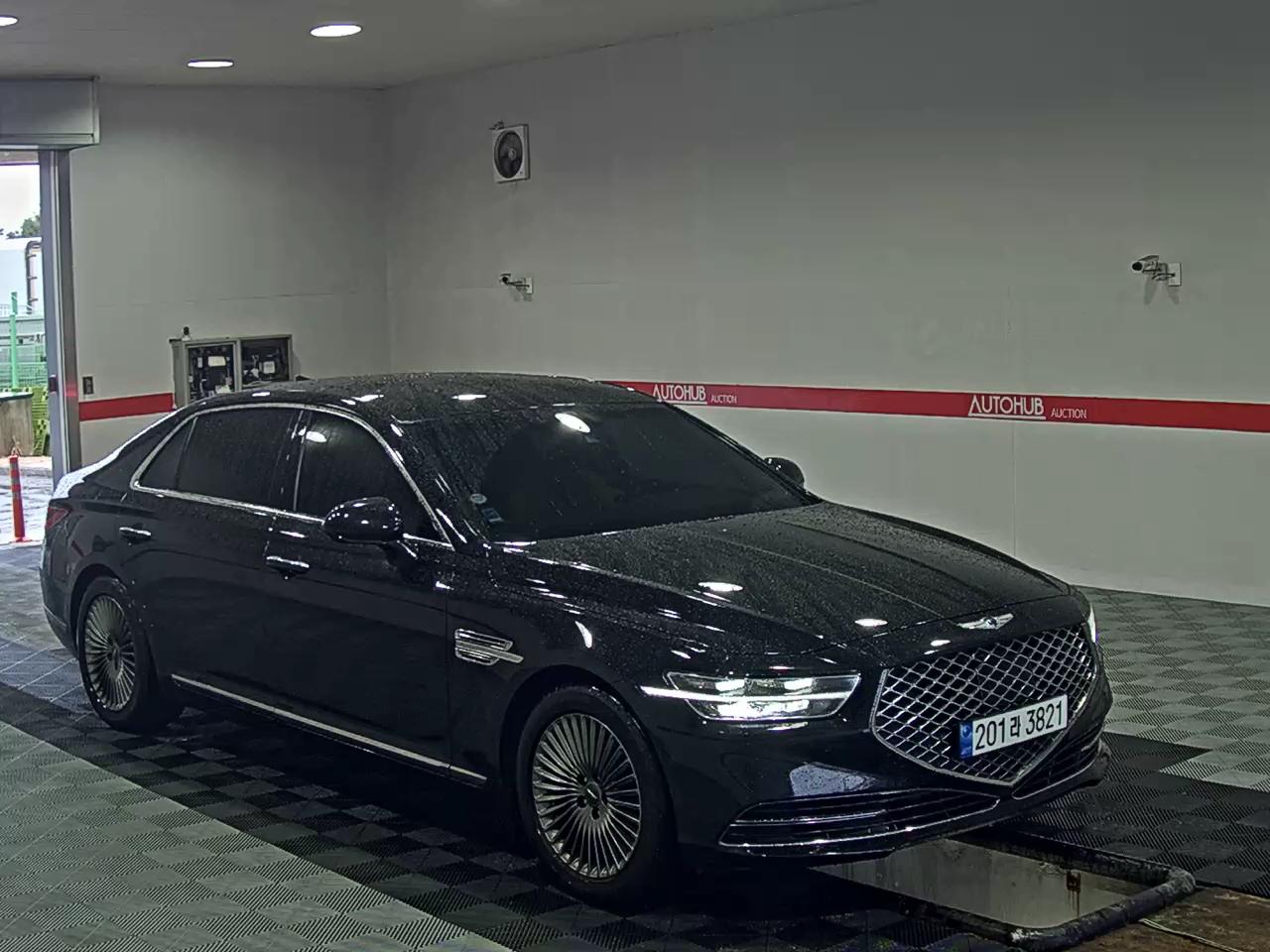 2021 - genesis g90