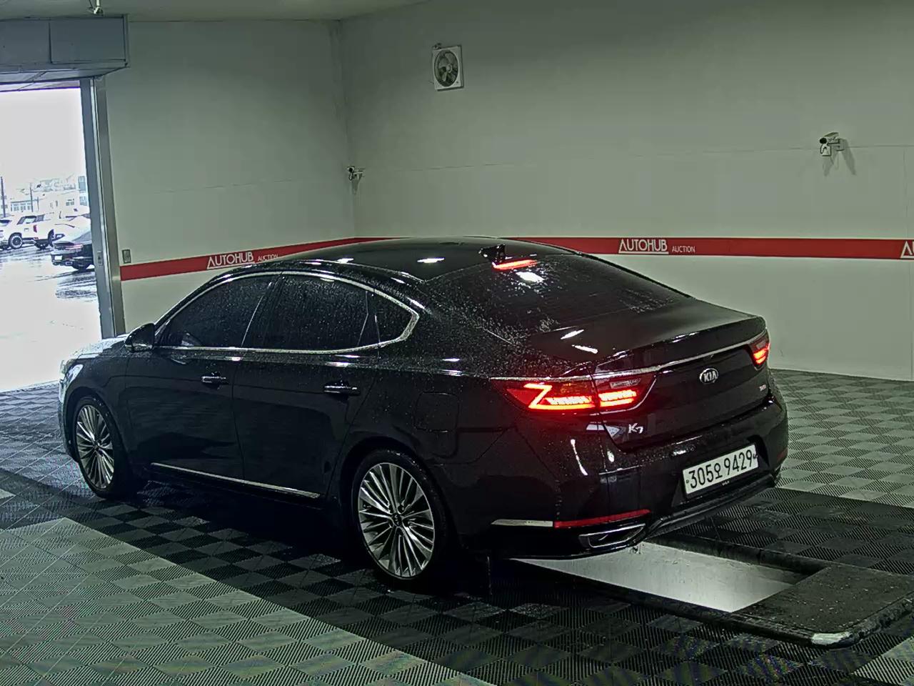 2019 - kia k7
