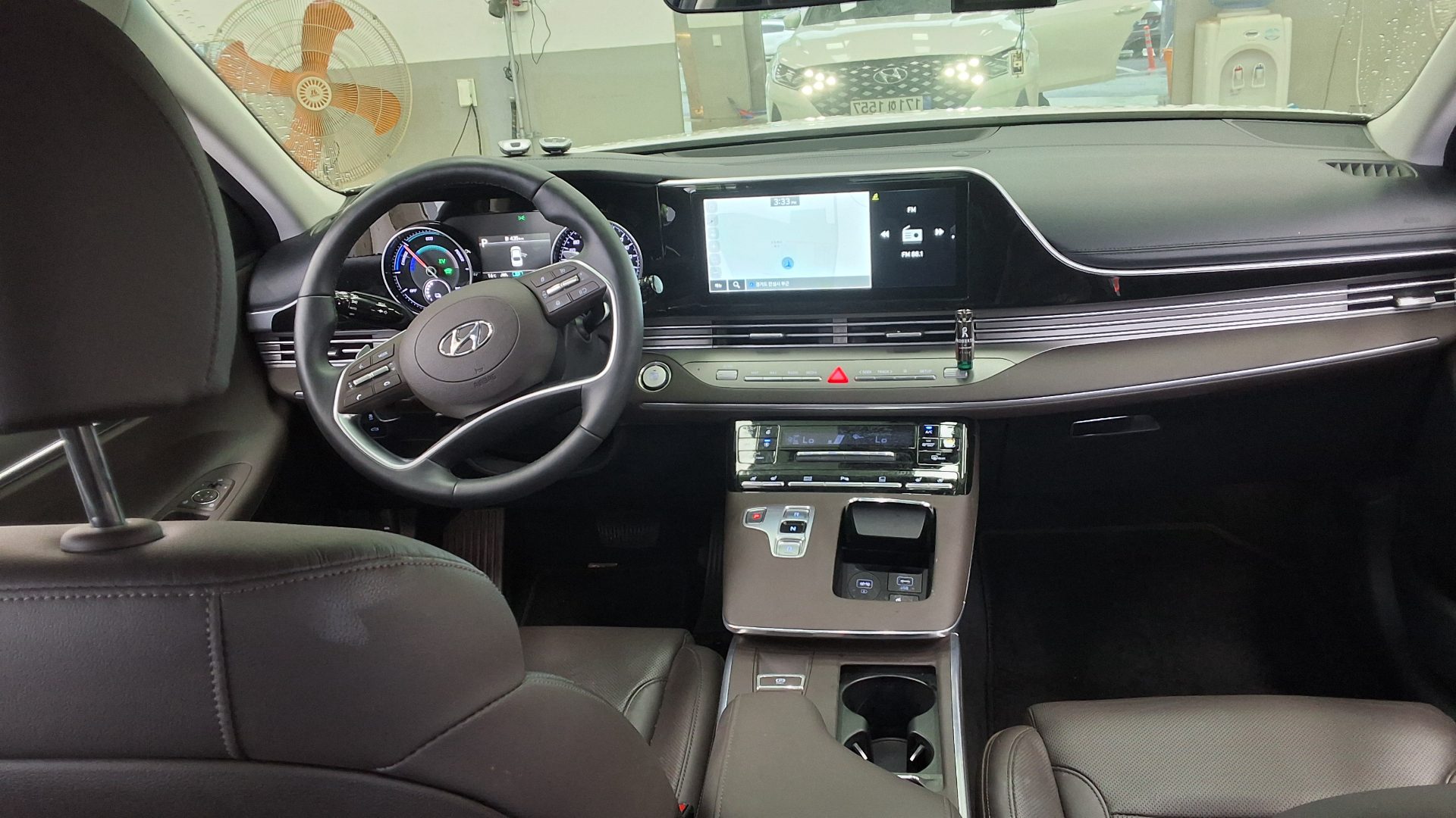 2022 - hyundai grandeur
