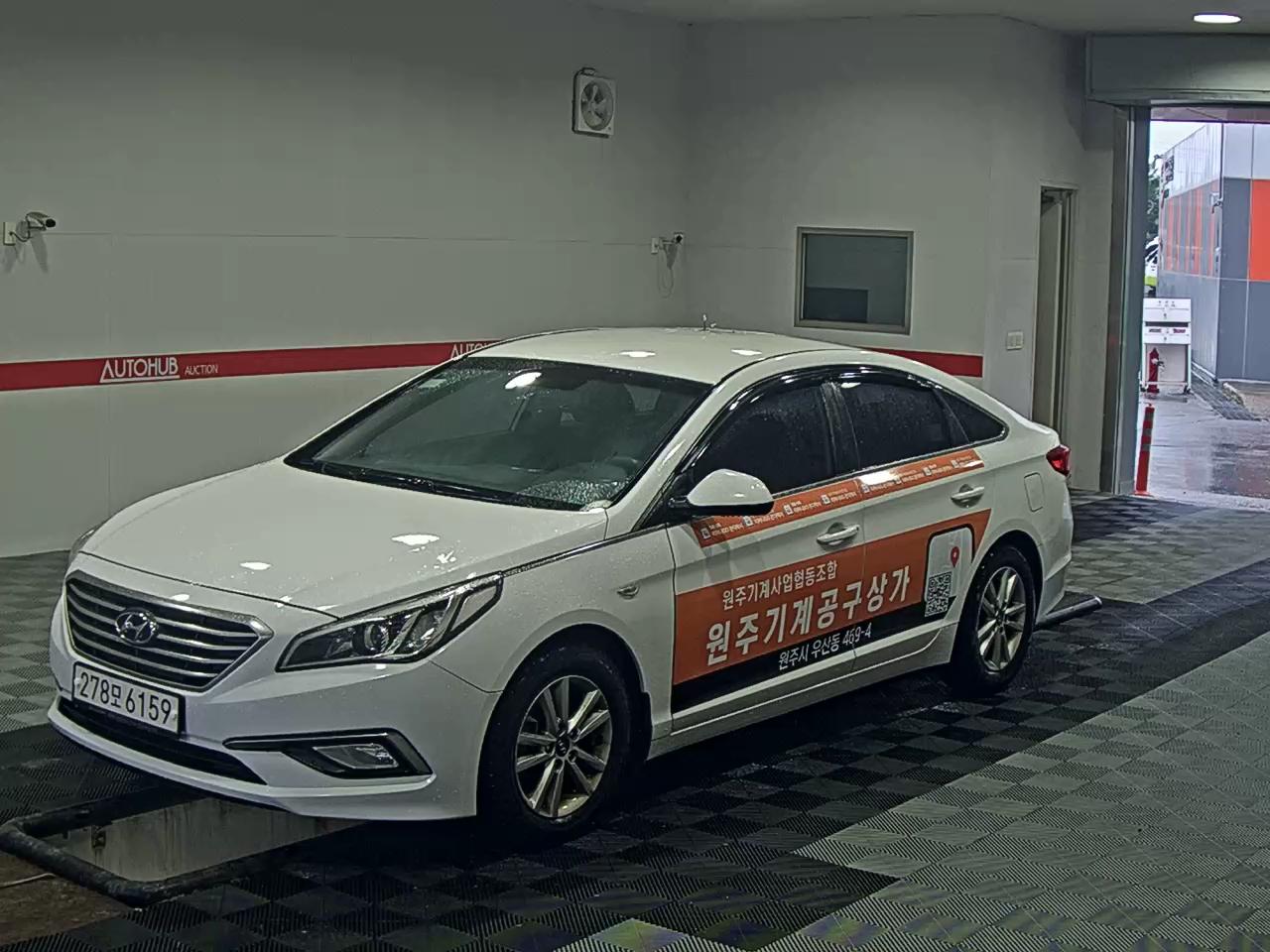 HYUNDAI LF SONATA LPi TAXI