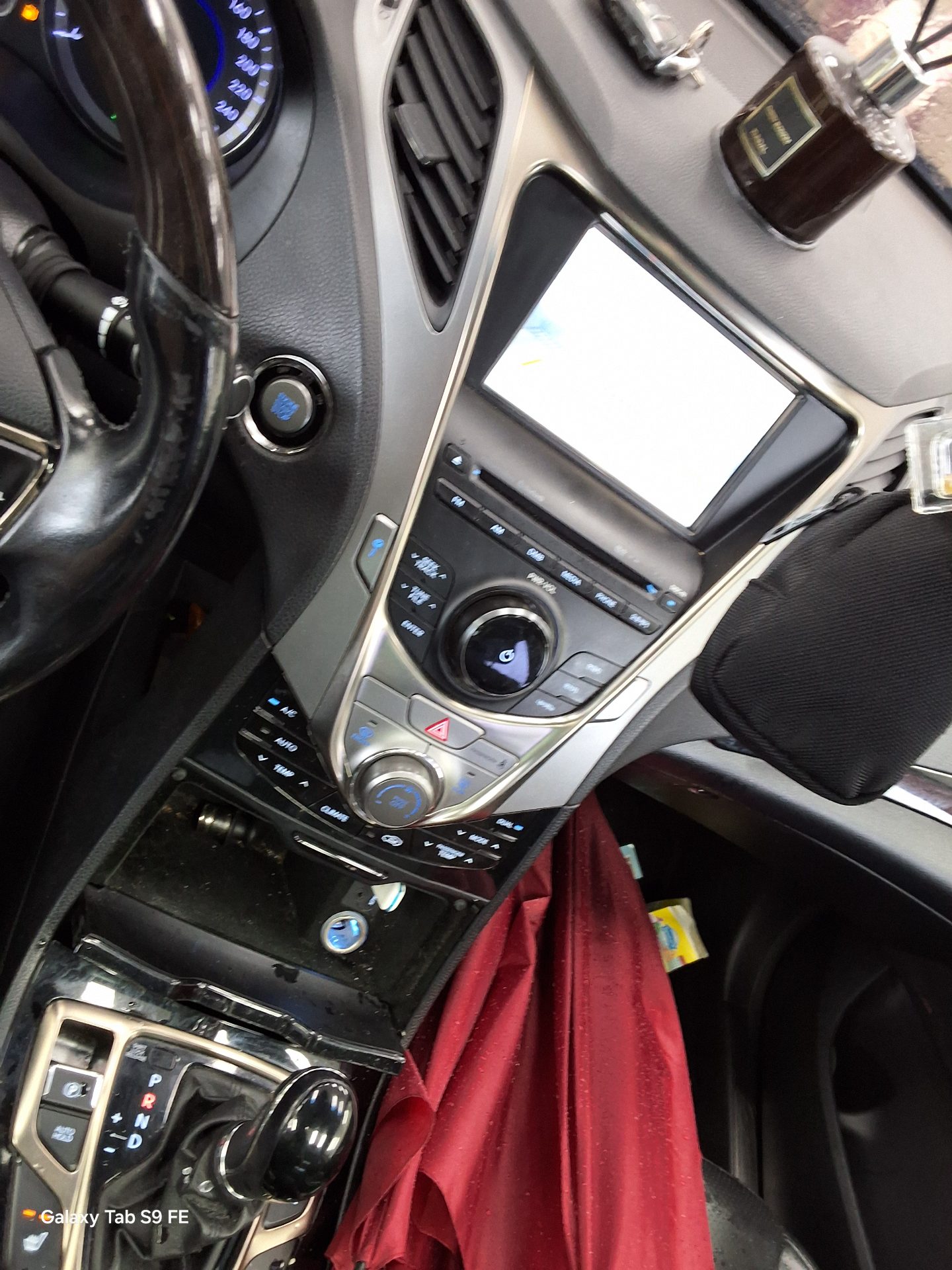 2012 - hyundai grandeur