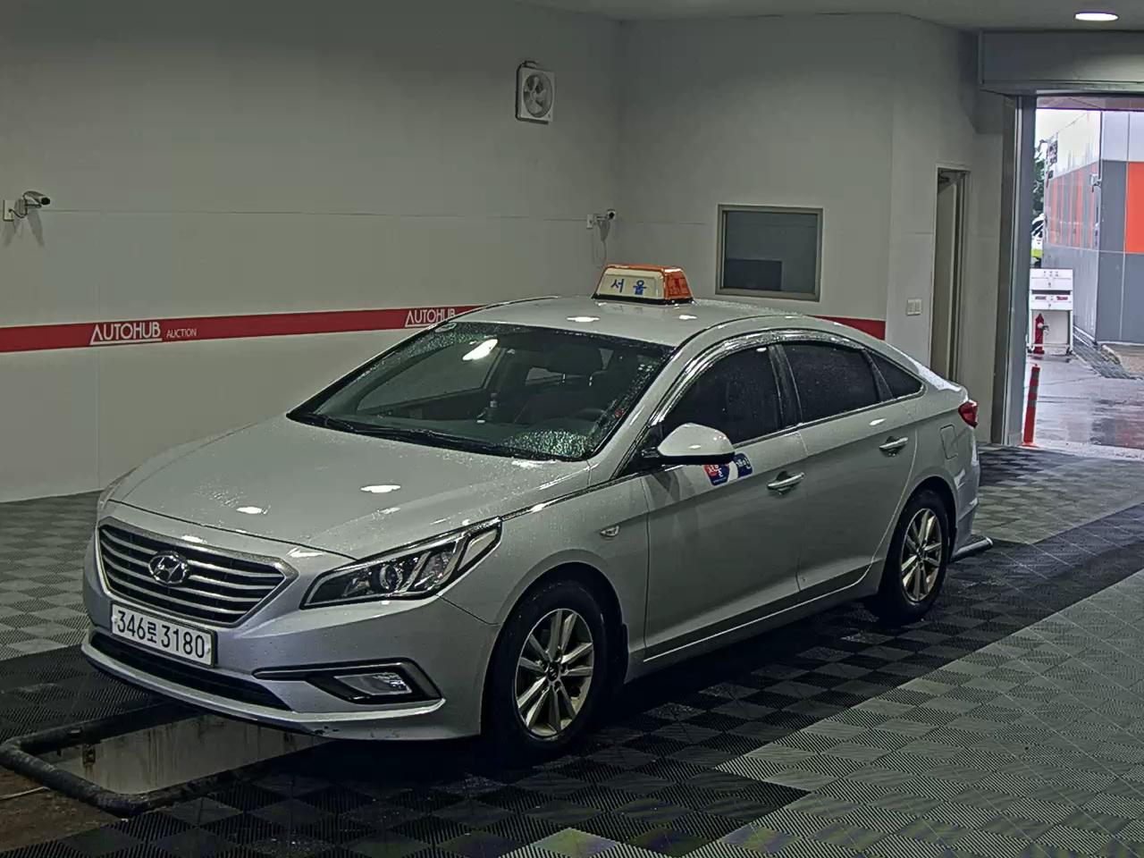 HYUNDAI LF SONATA LPi TAXI