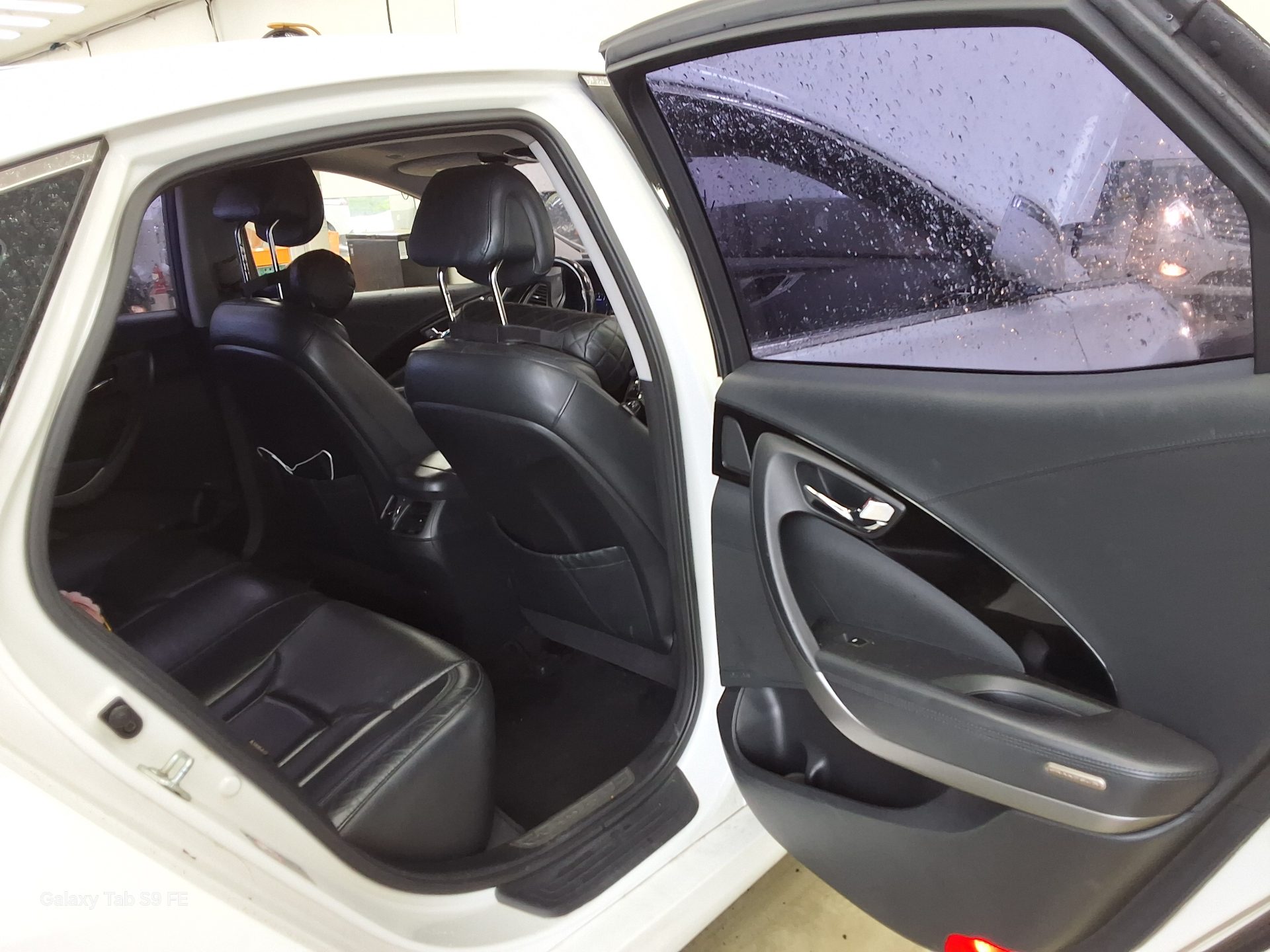 2012 - hyundai grandeur