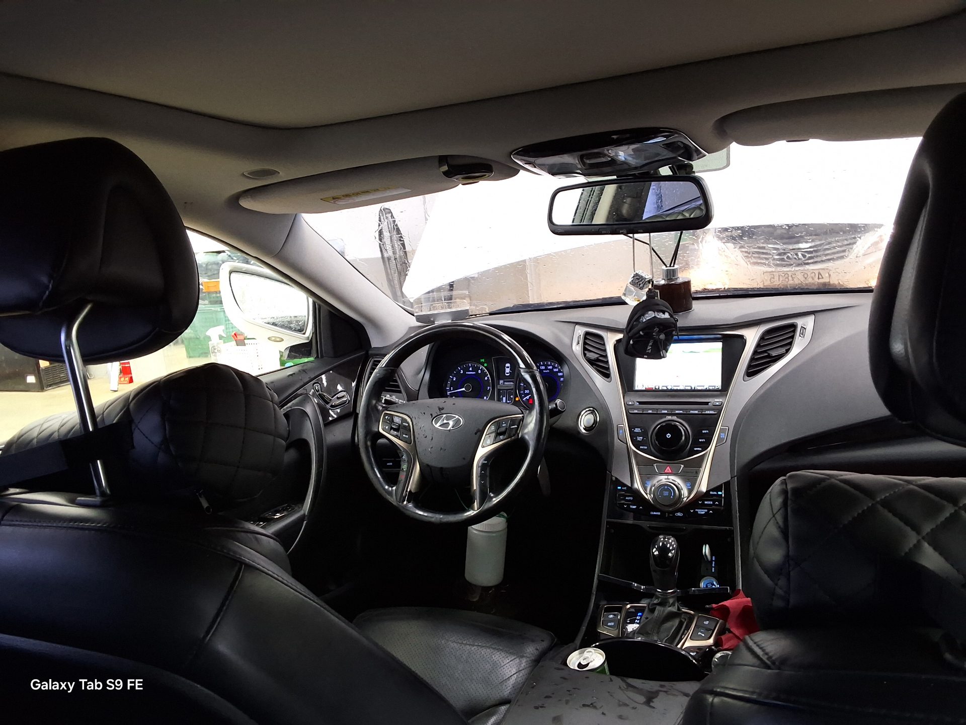 2012 - hyundai grandeur