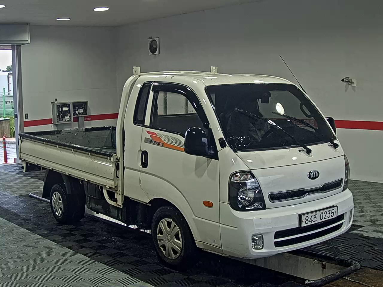 2017 - kia bongo