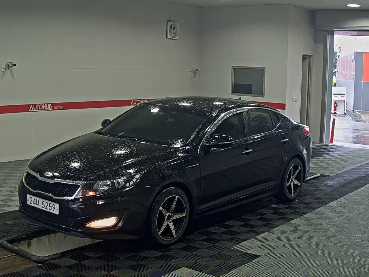 KIA K5 LPI RENTAL CAR
