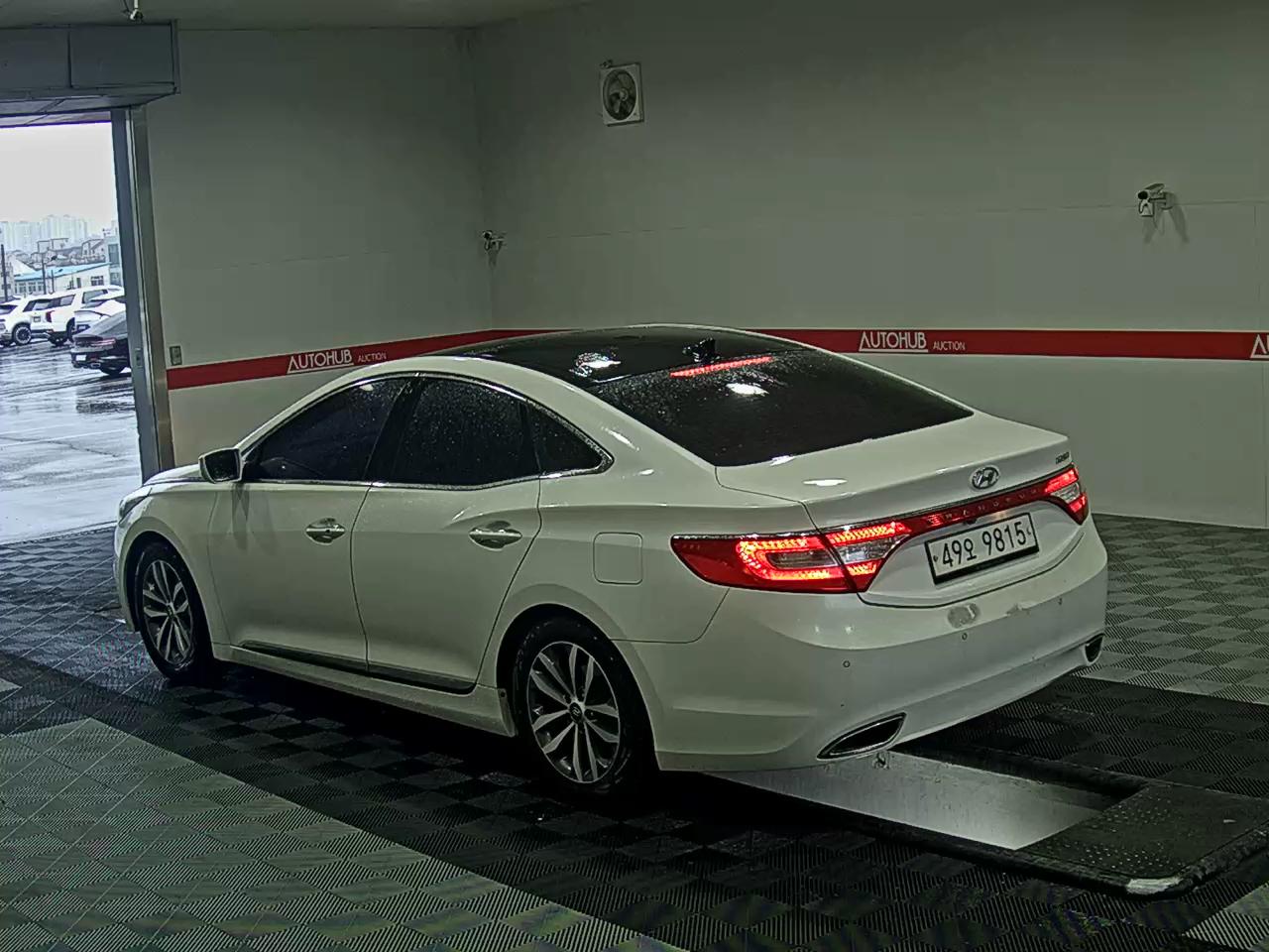 2012 - hyundai grandeur
