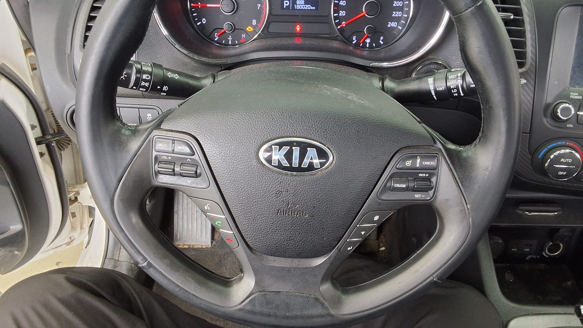 2015 - kia k3