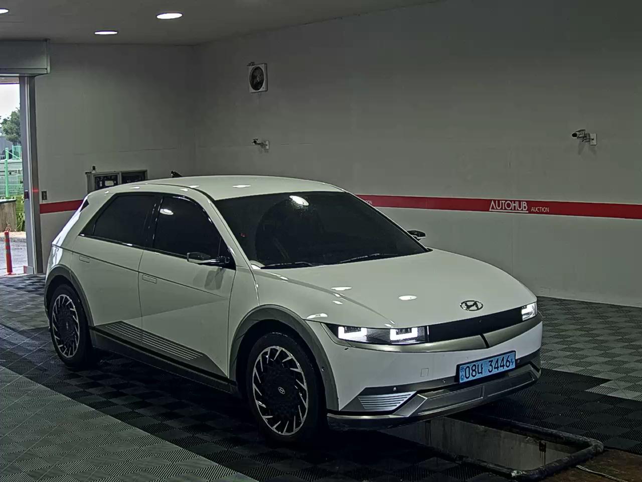 2022 - hyundai ioniq