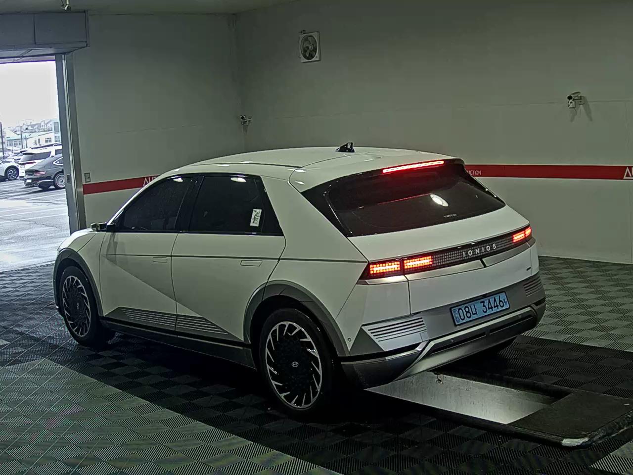 2022 - hyundai ioniq