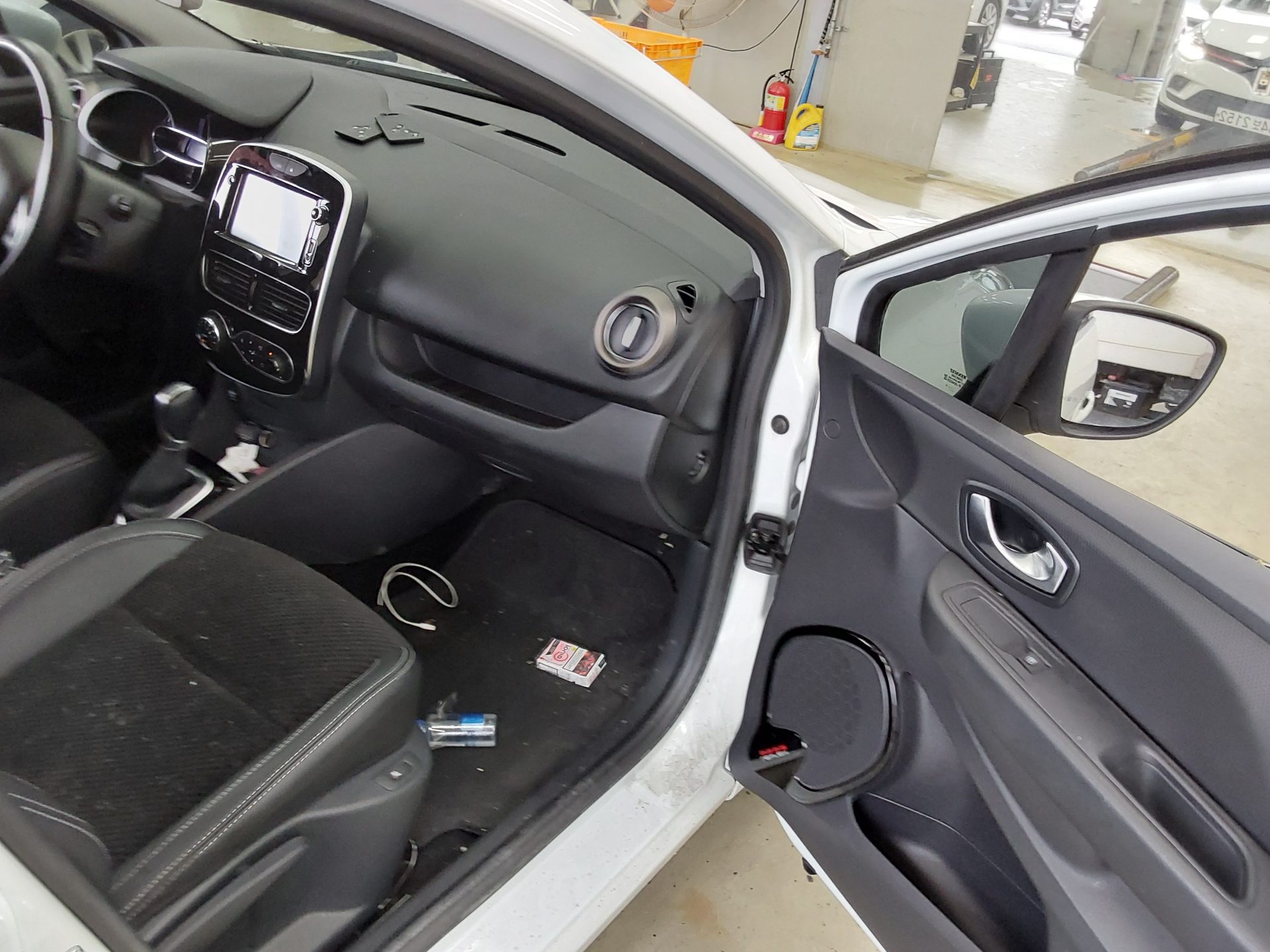 2019 - renault clio