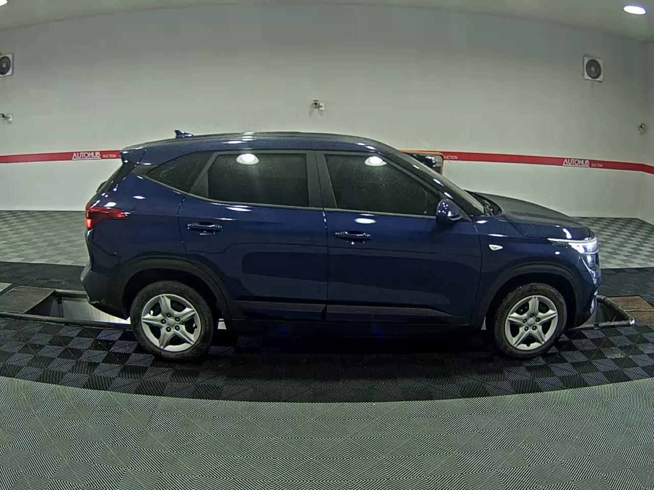 2022 - kia seltos