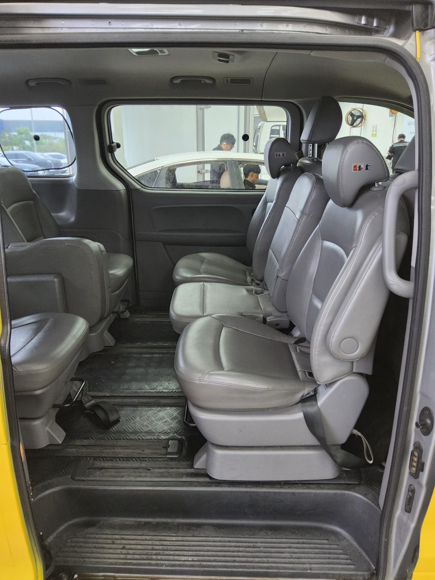 2016 - hyundai grand starex