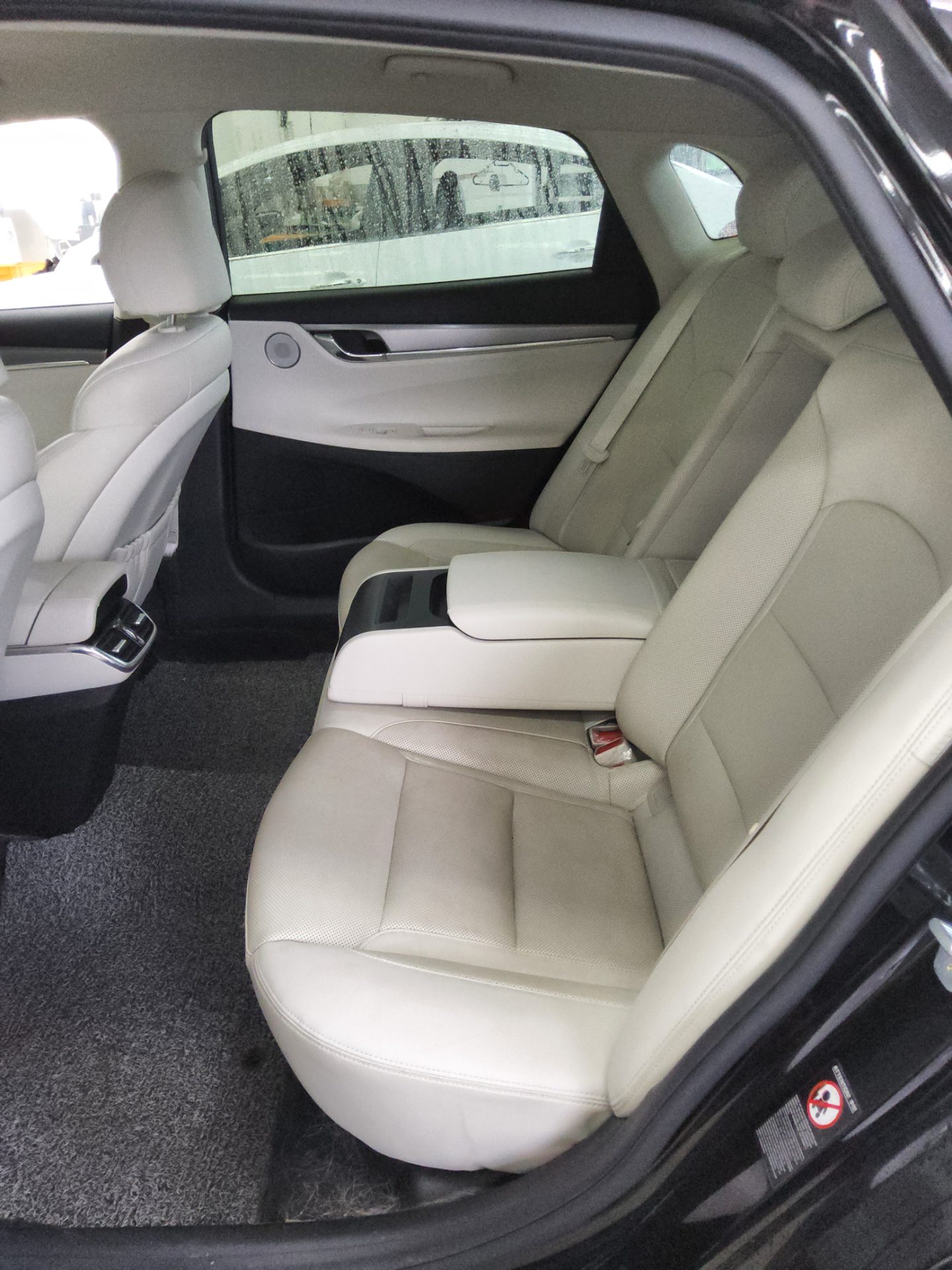 2022 - hyundai grandeur