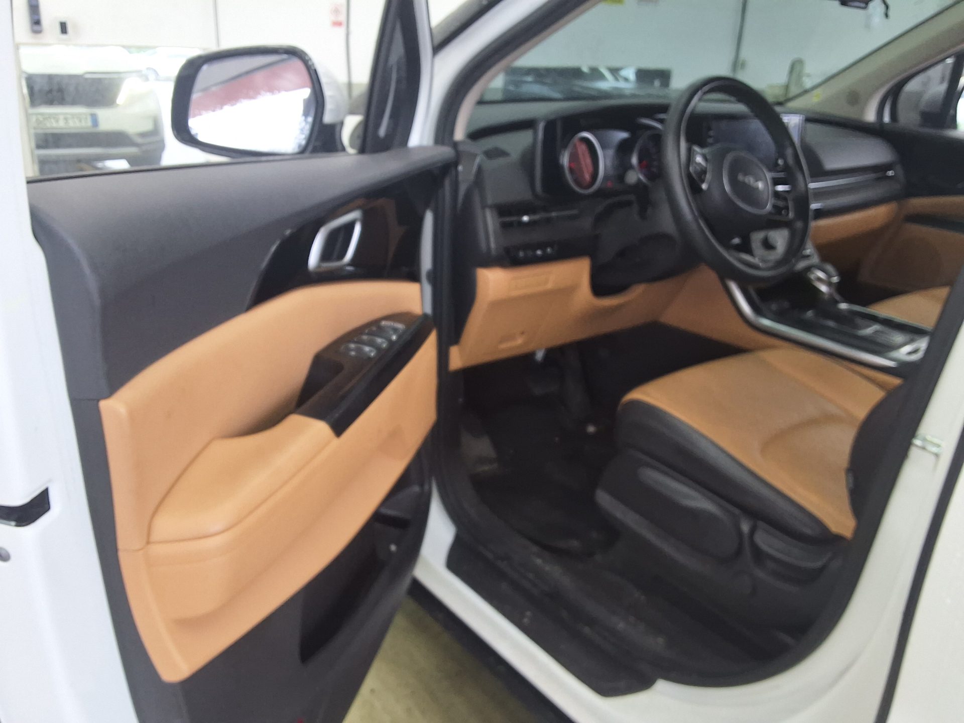 2022 - kia carnival