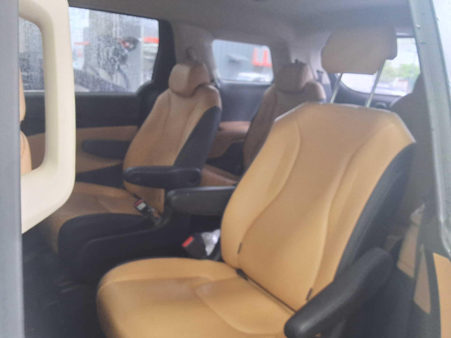 2022 - kia carnival