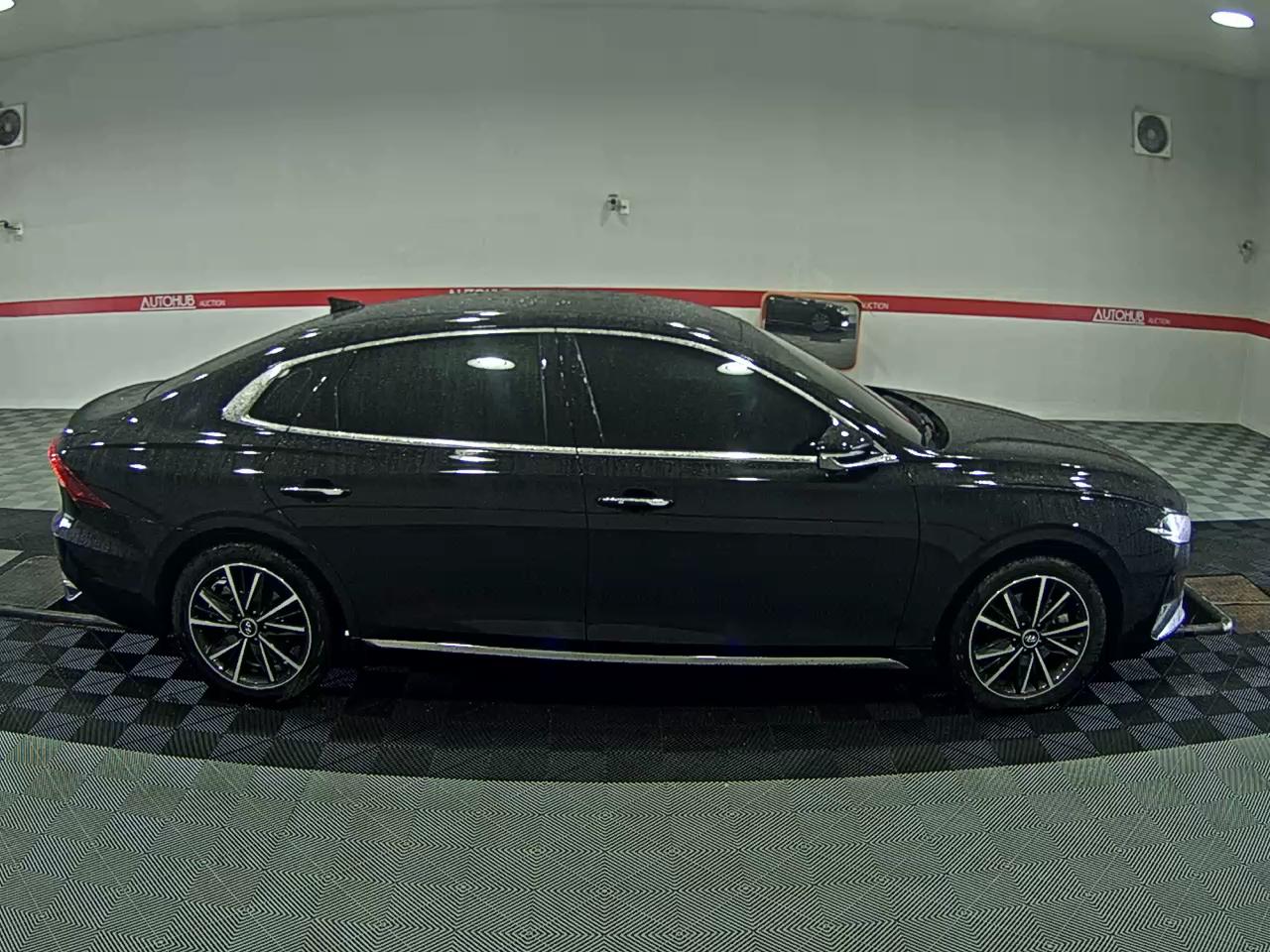 2022 - hyundai grandeur