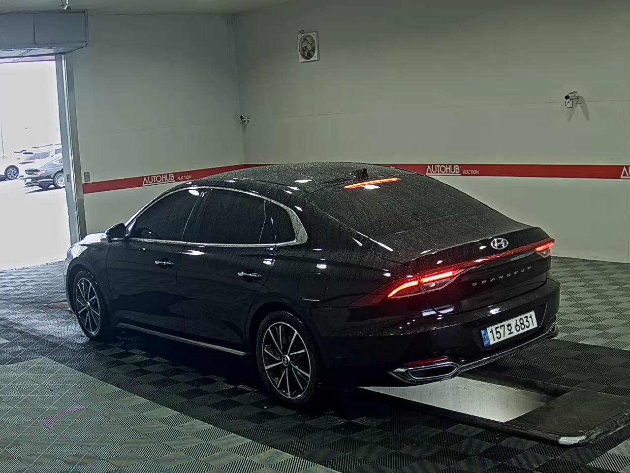 2022 - hyundai grandeur