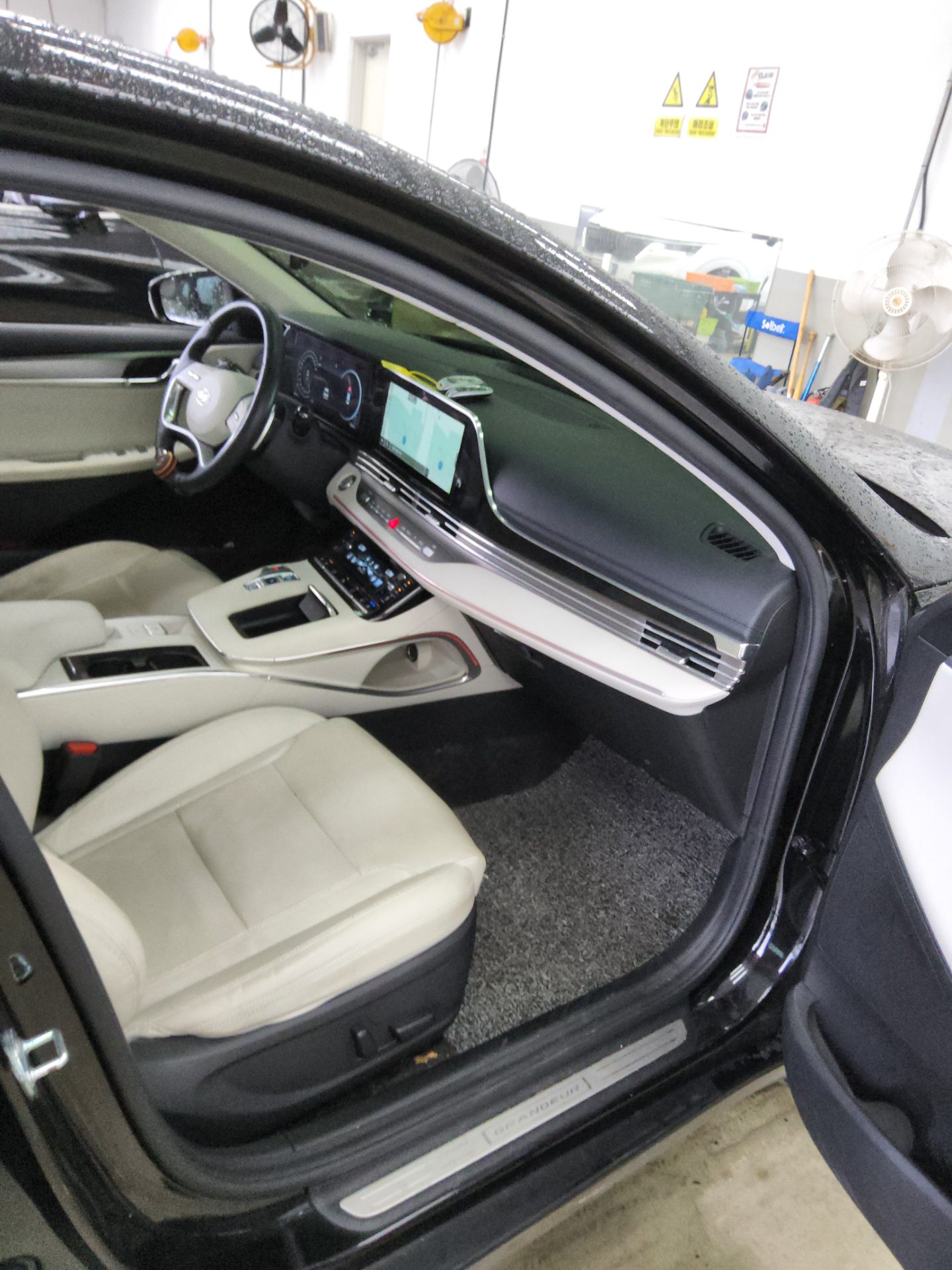 2022 - hyundai grandeur