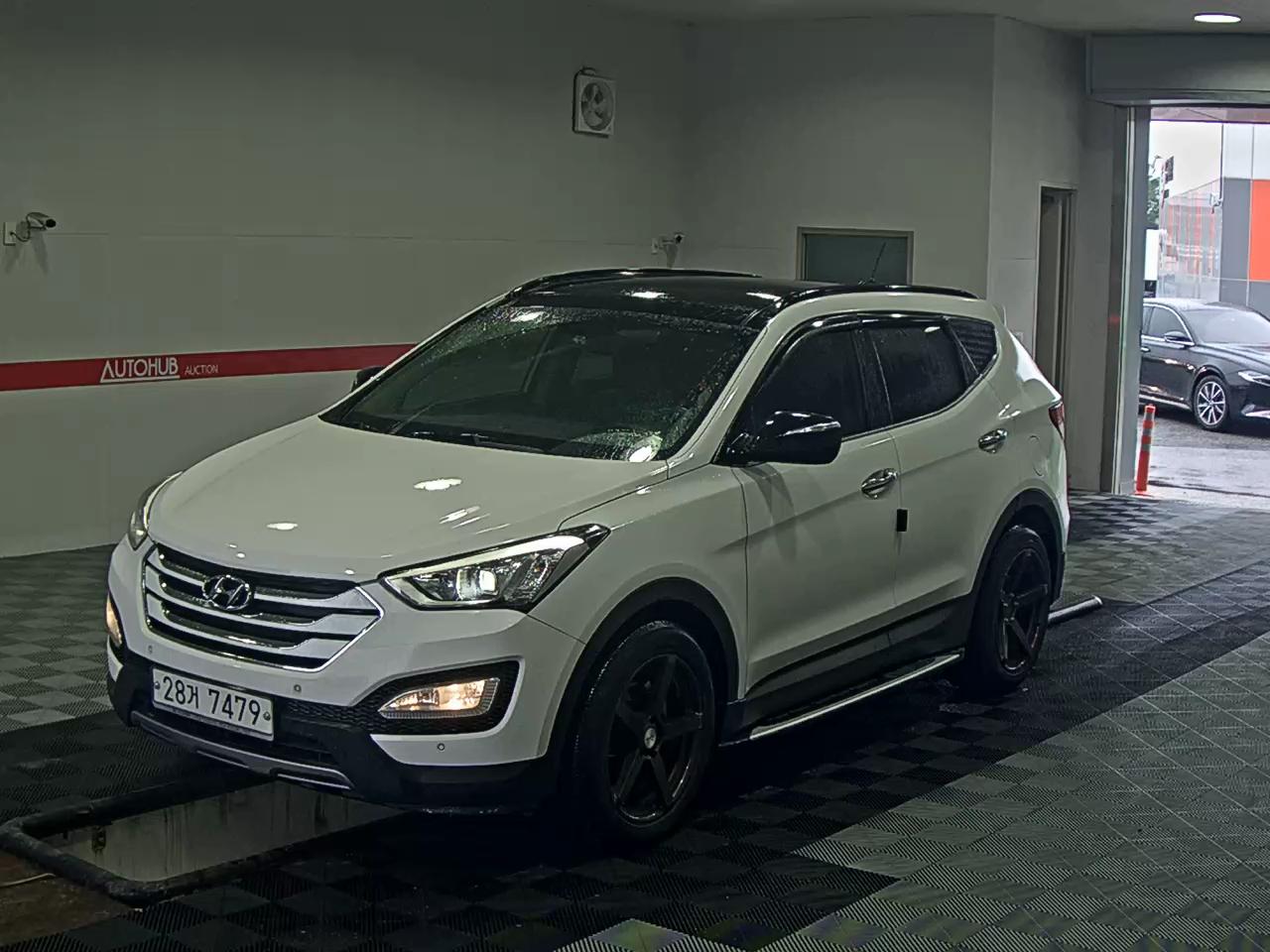HYUNDAI SANTA FE (DM)
