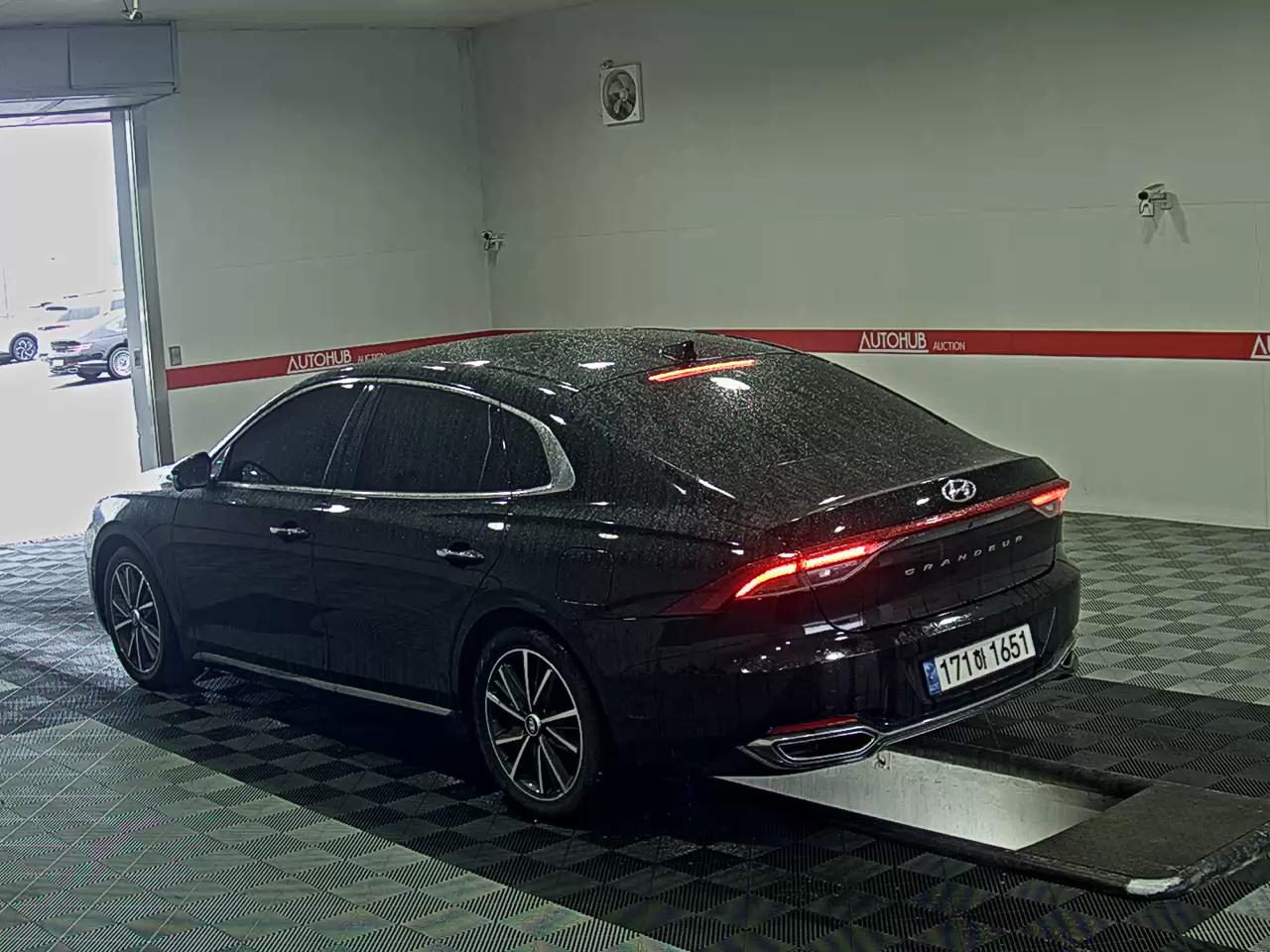 2022 - hyundai grandeur