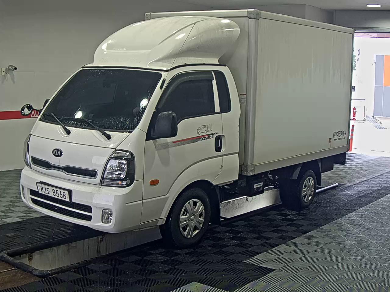 KIA BONGO III CARGO BUILT-IN BOX TRUCK MODEL