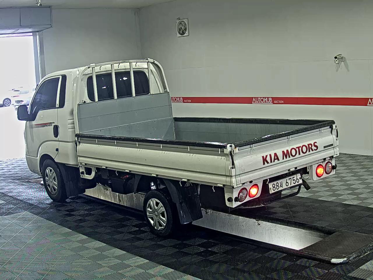 2021 - kia bongo