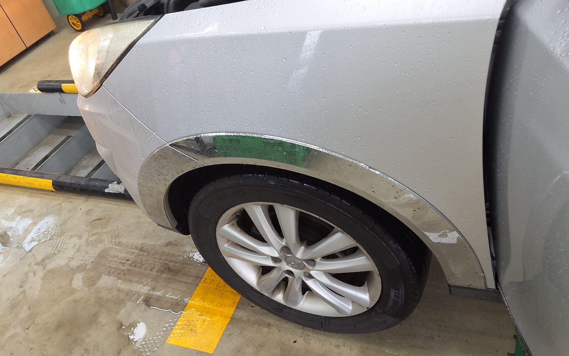 2011 - hyundai tucson