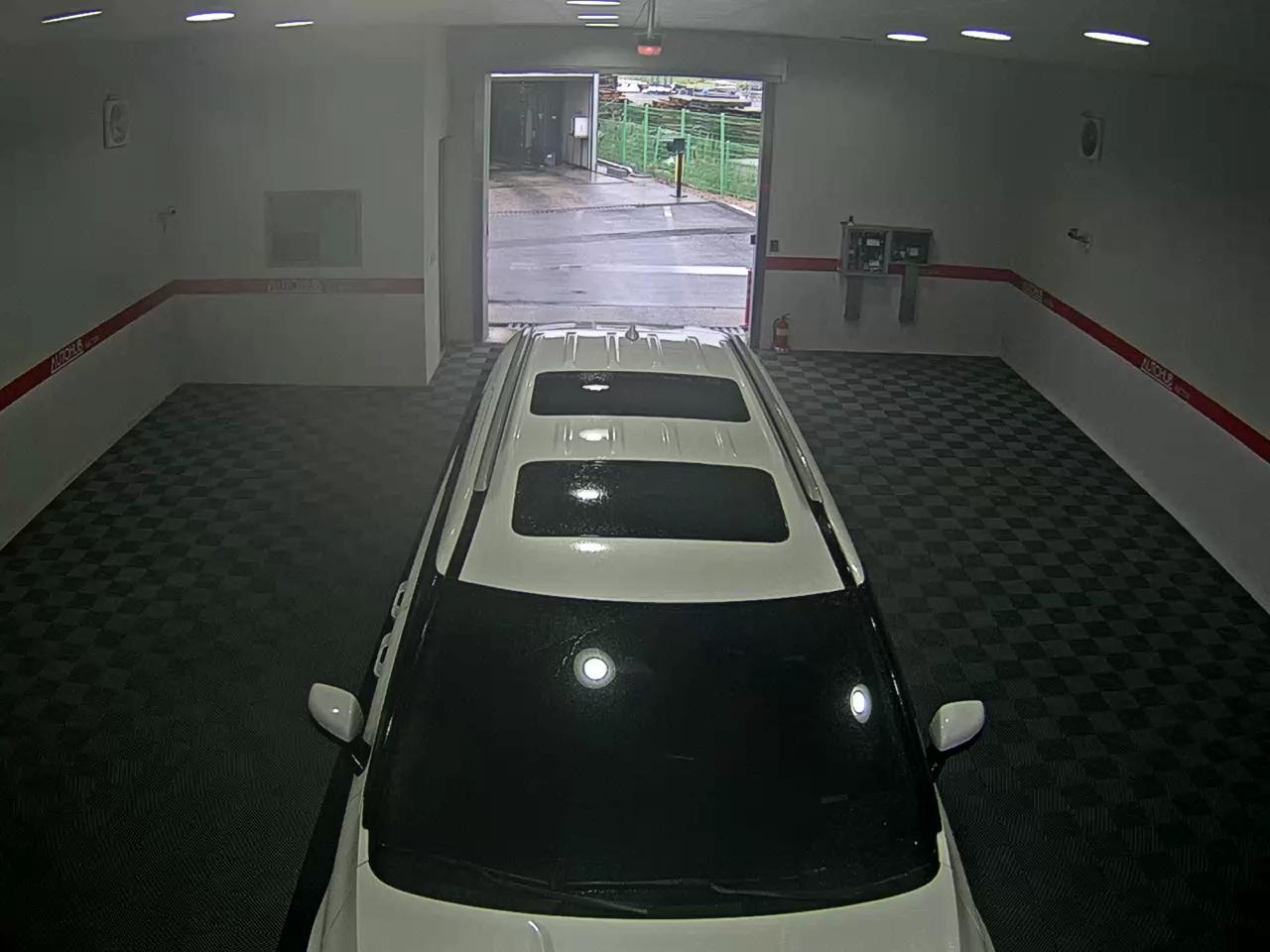 2023 - kia carnival