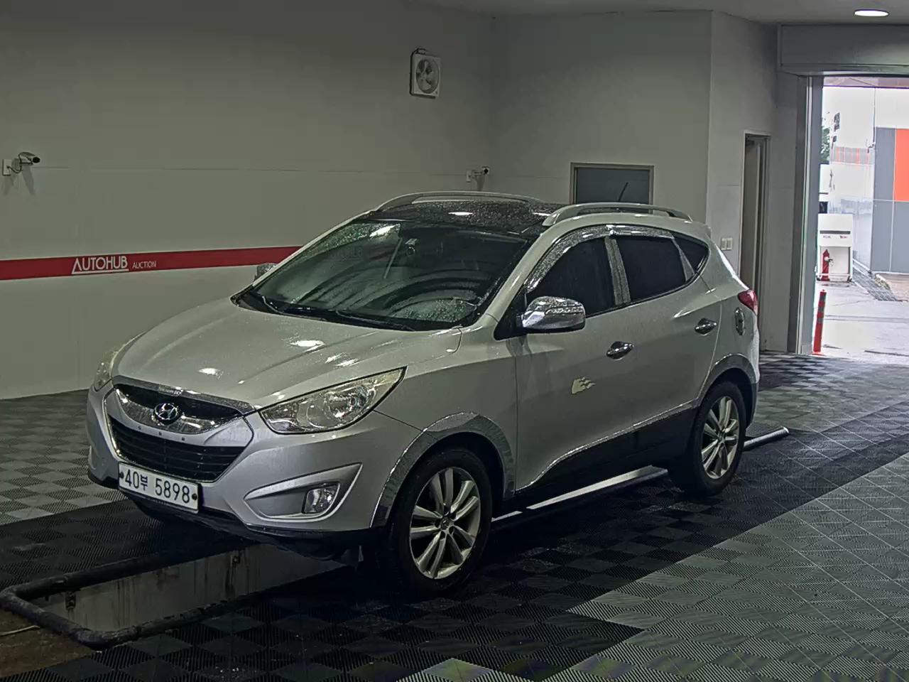 HYUNDAI TUCSON ix R20 LMX20