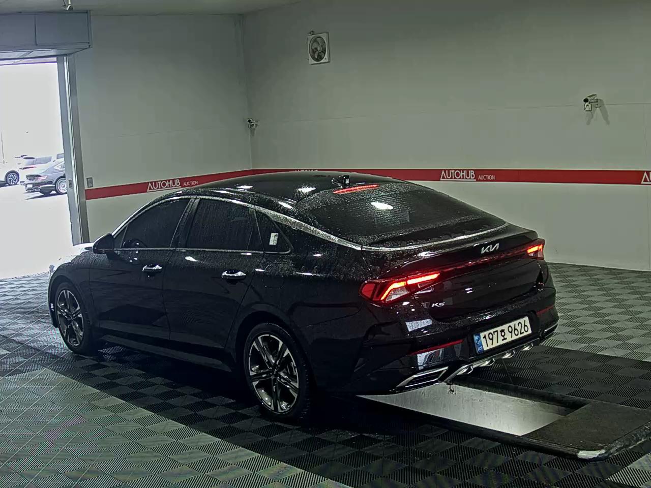 2022 - kia k5