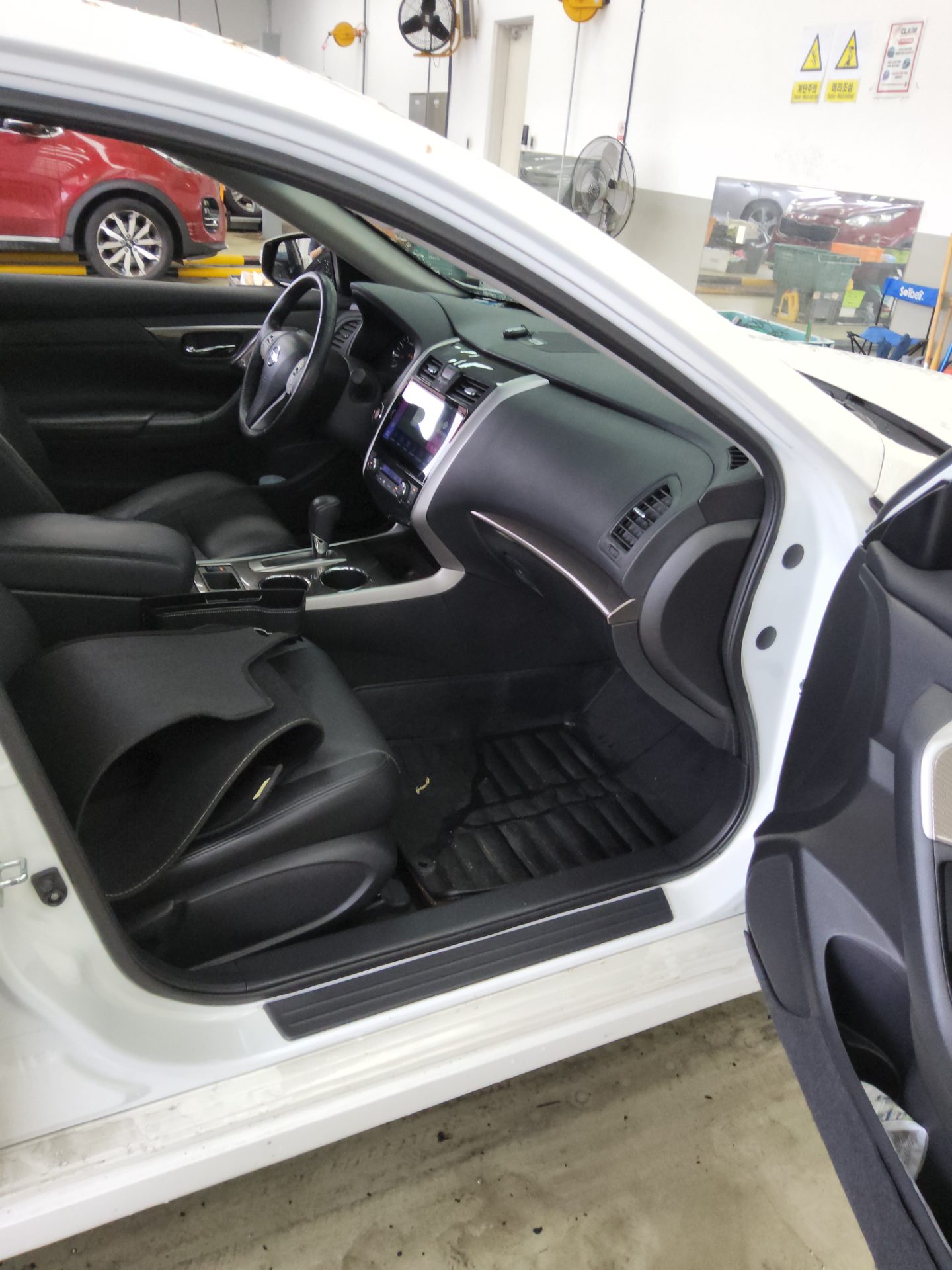 2014 - nissan altima