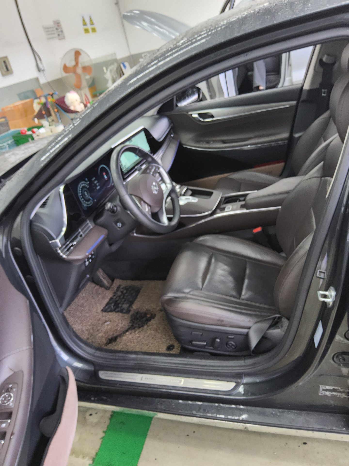 2022 - hyundai grandeur