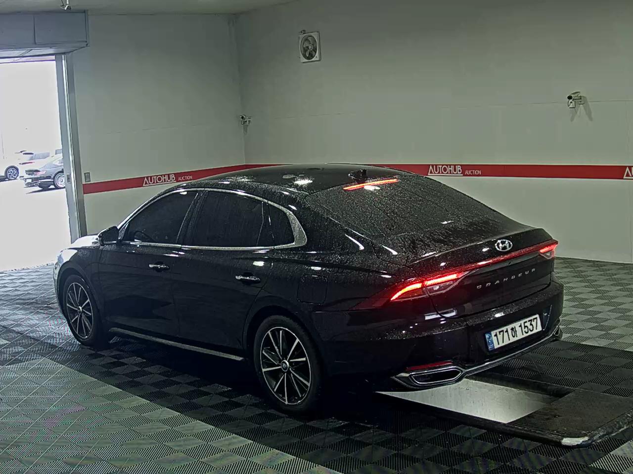 2022 - hyundai grandeur