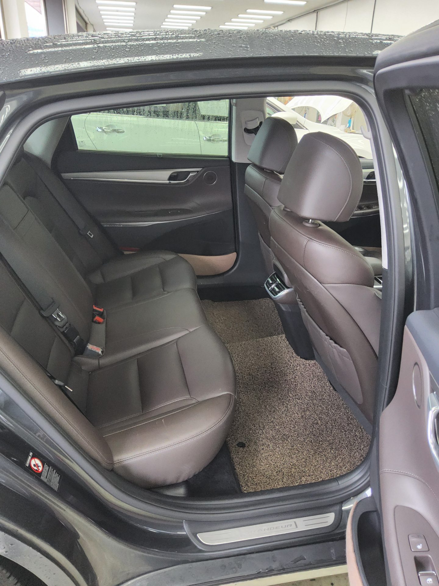 2022 - hyundai grandeur