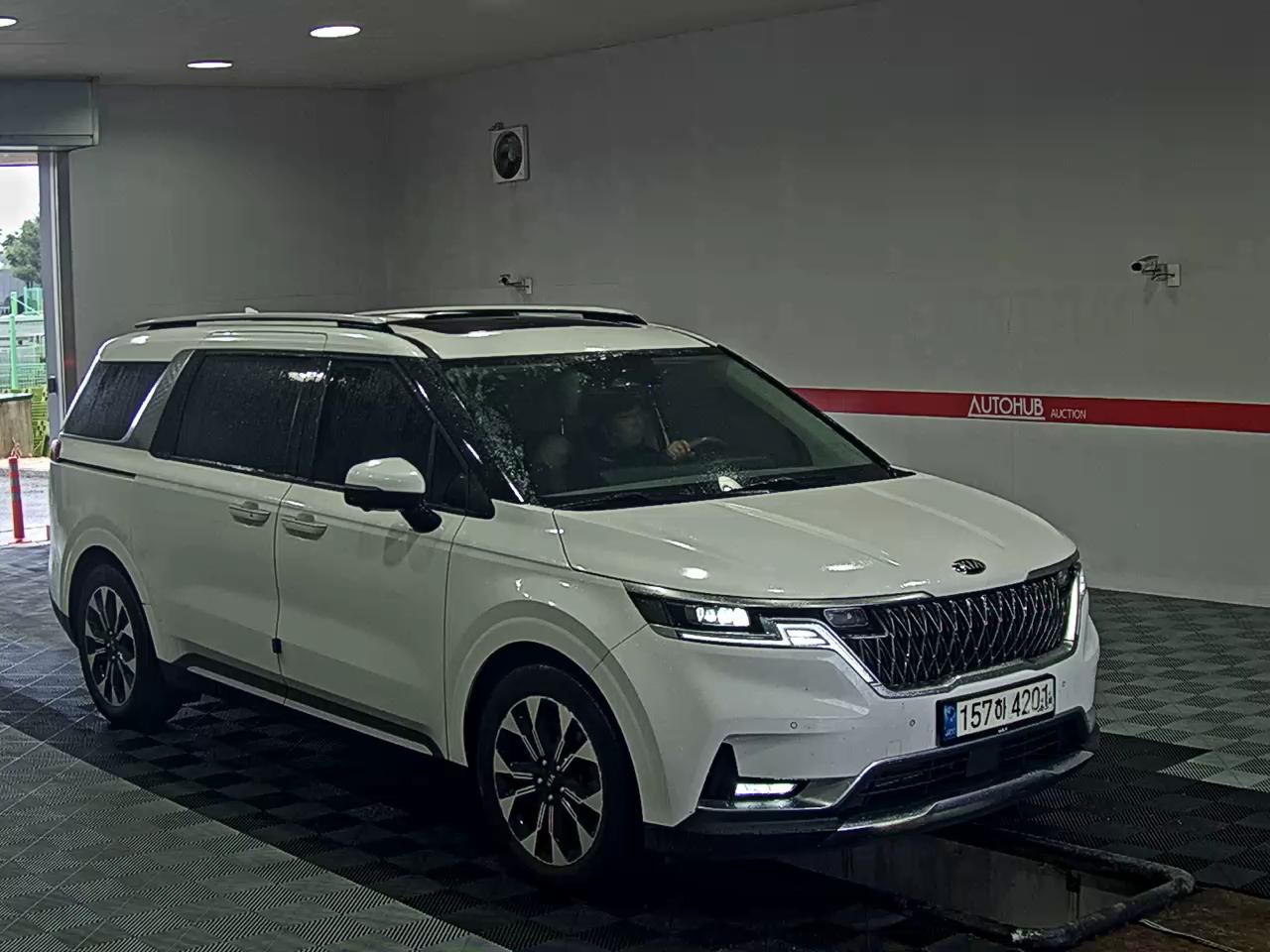 2021 - kia carnival