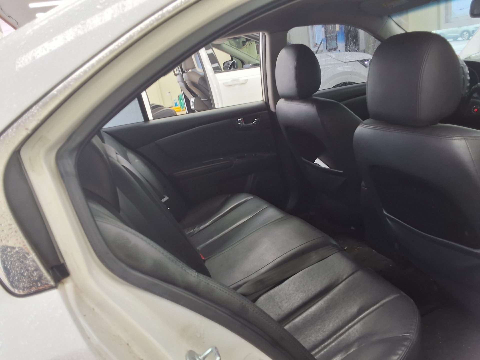 2010 - kia lotze