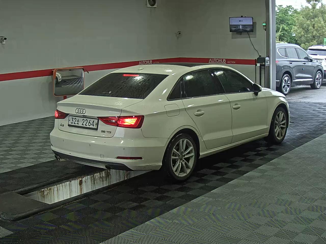 2015 - audi a3