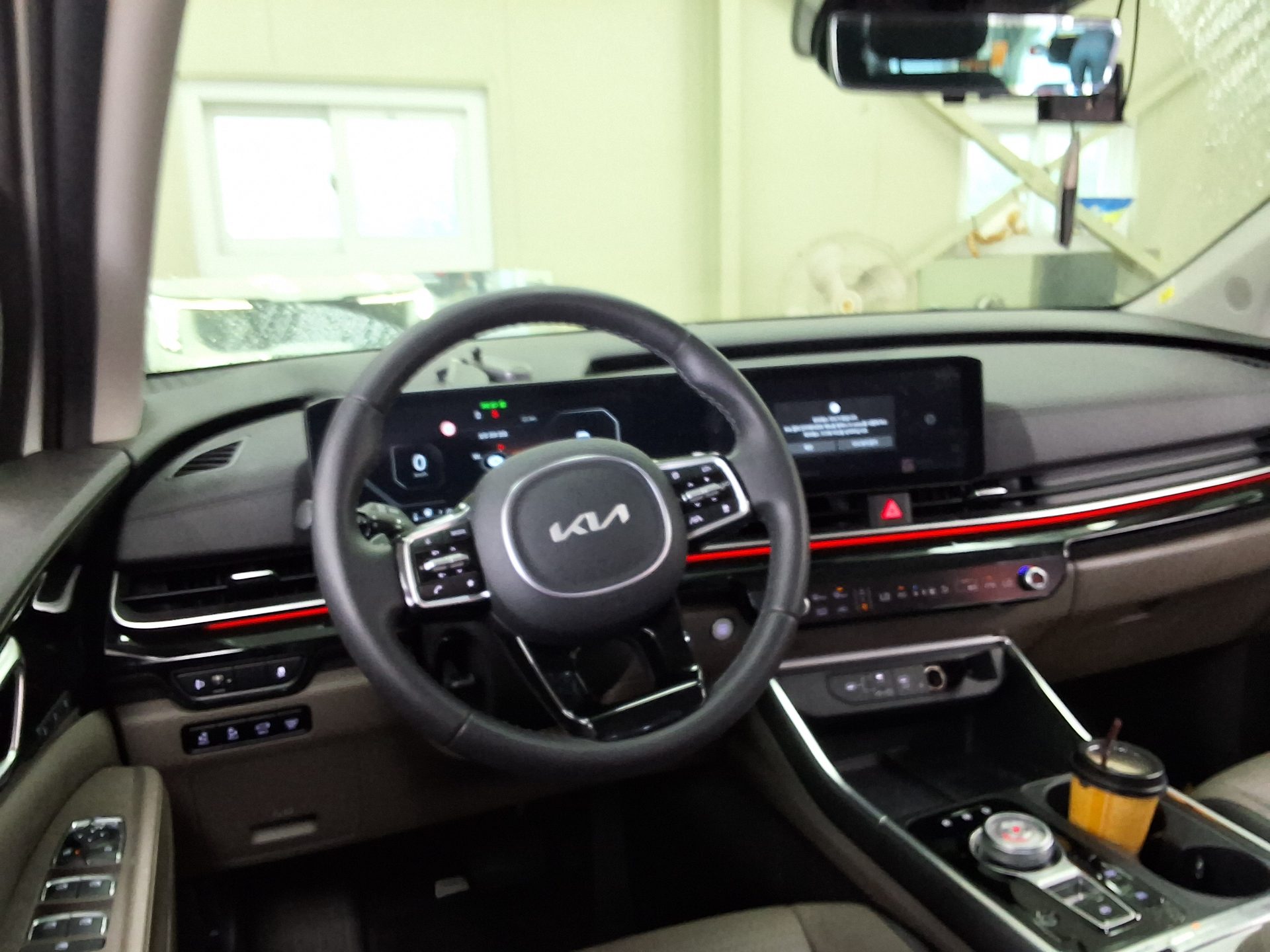 2025 - kia carnival