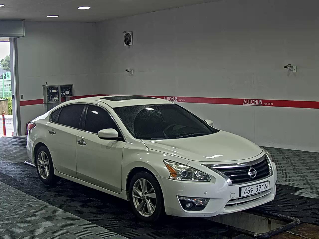 2013 - nissan altima