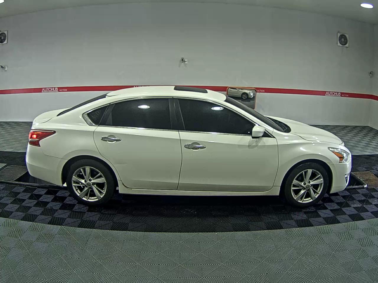 2013 - nissan altima