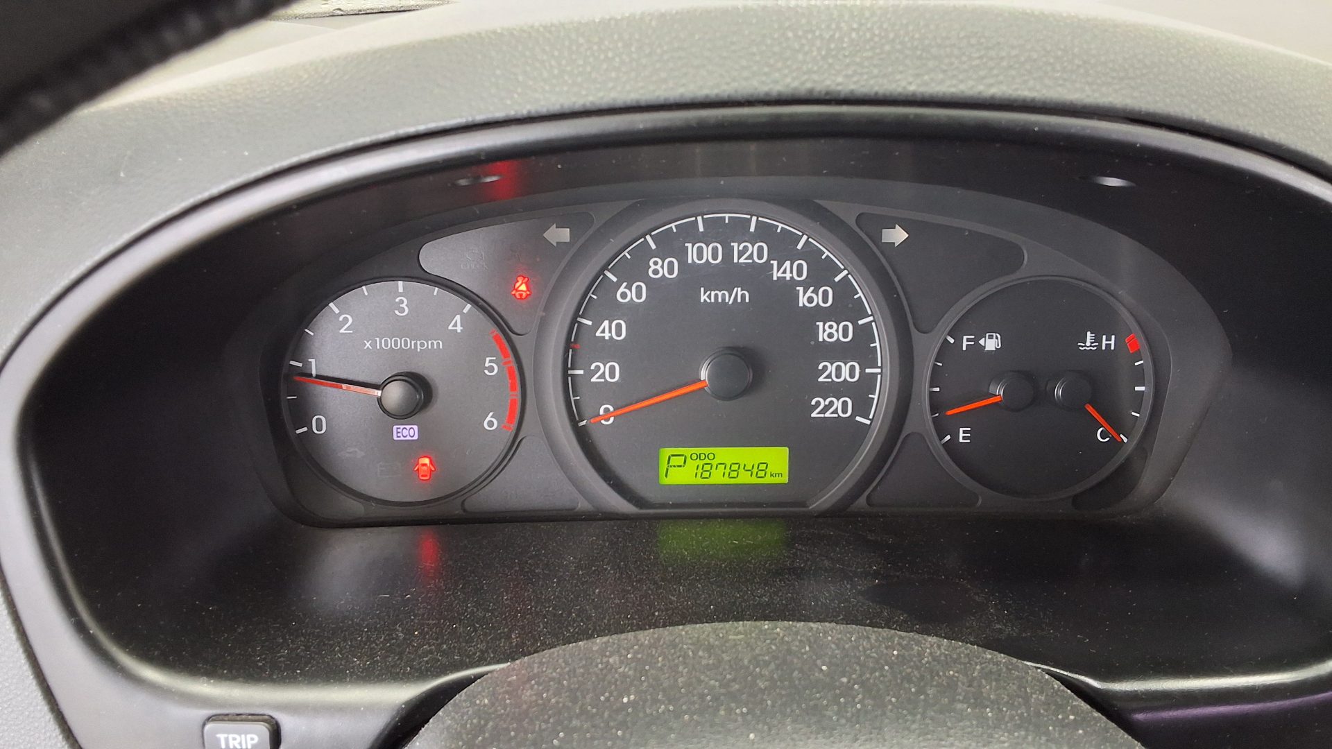 2014 - hyundai grand starex