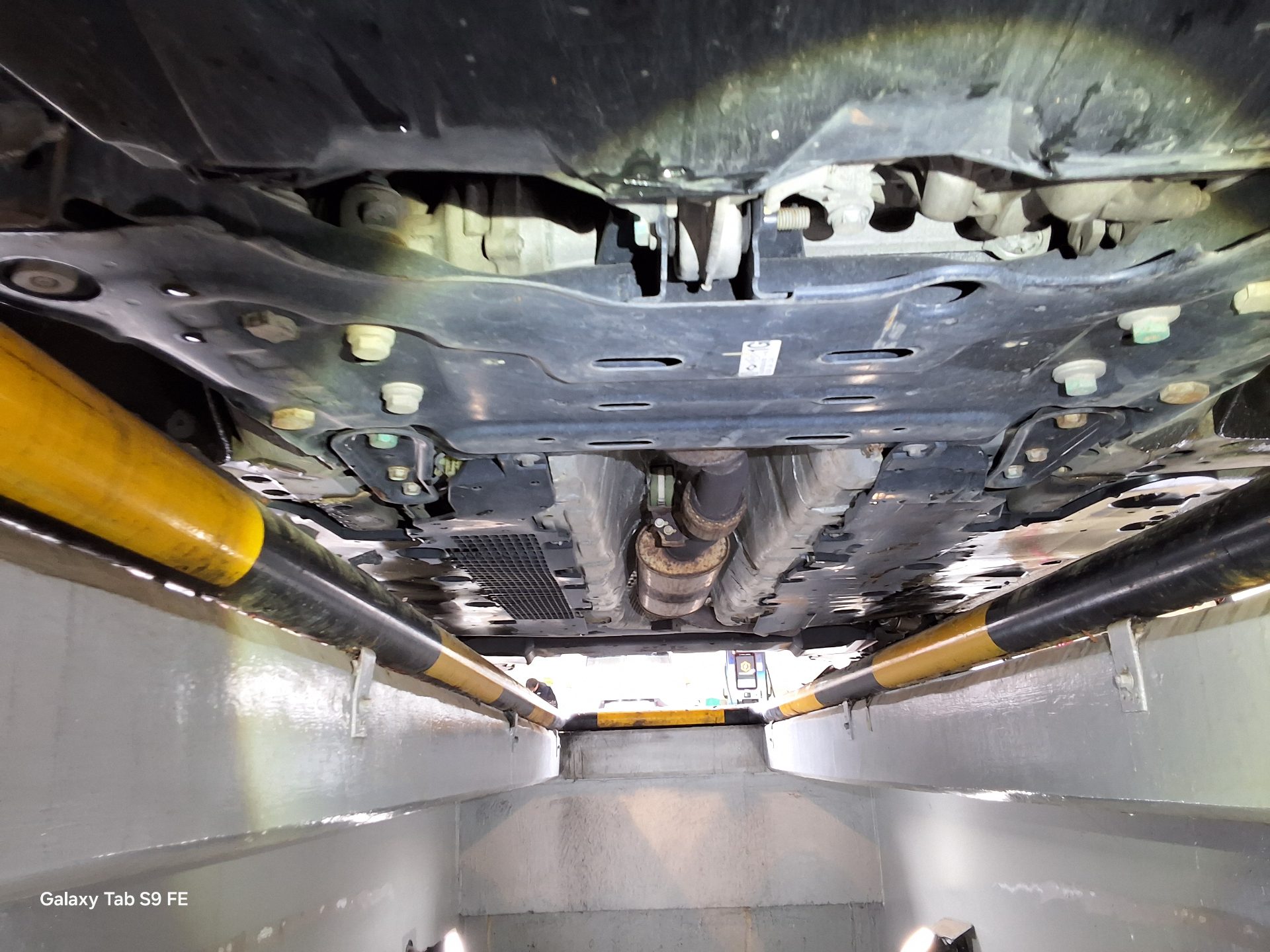 2016 - renault sm6