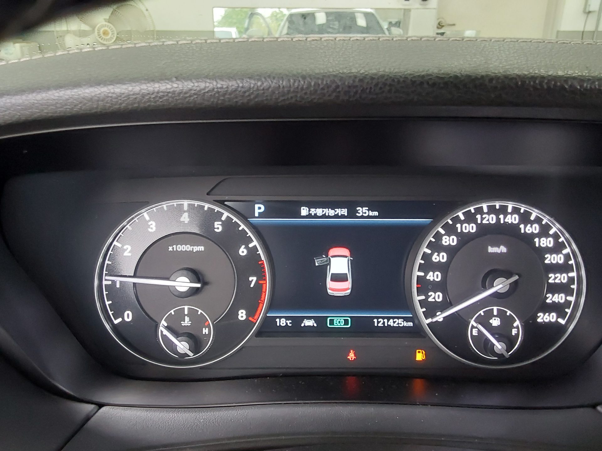 2019 - genesis g90