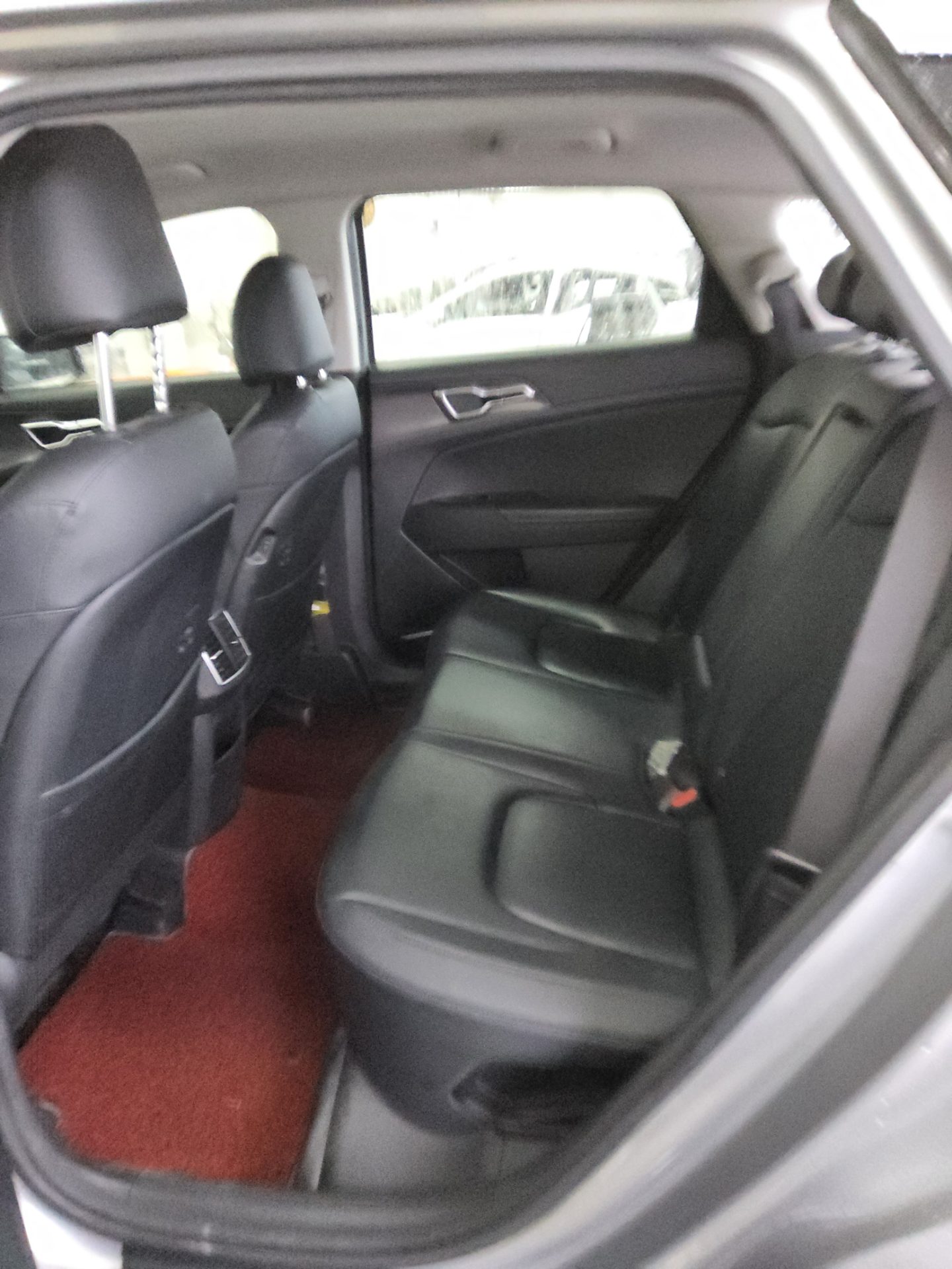 2024 - kia sportage