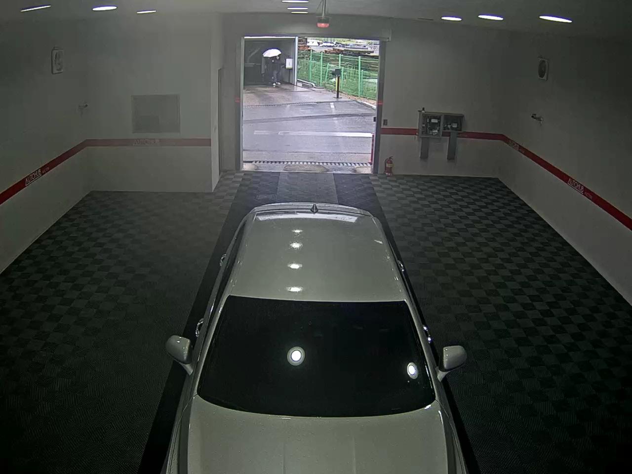 2019 - genesis g90