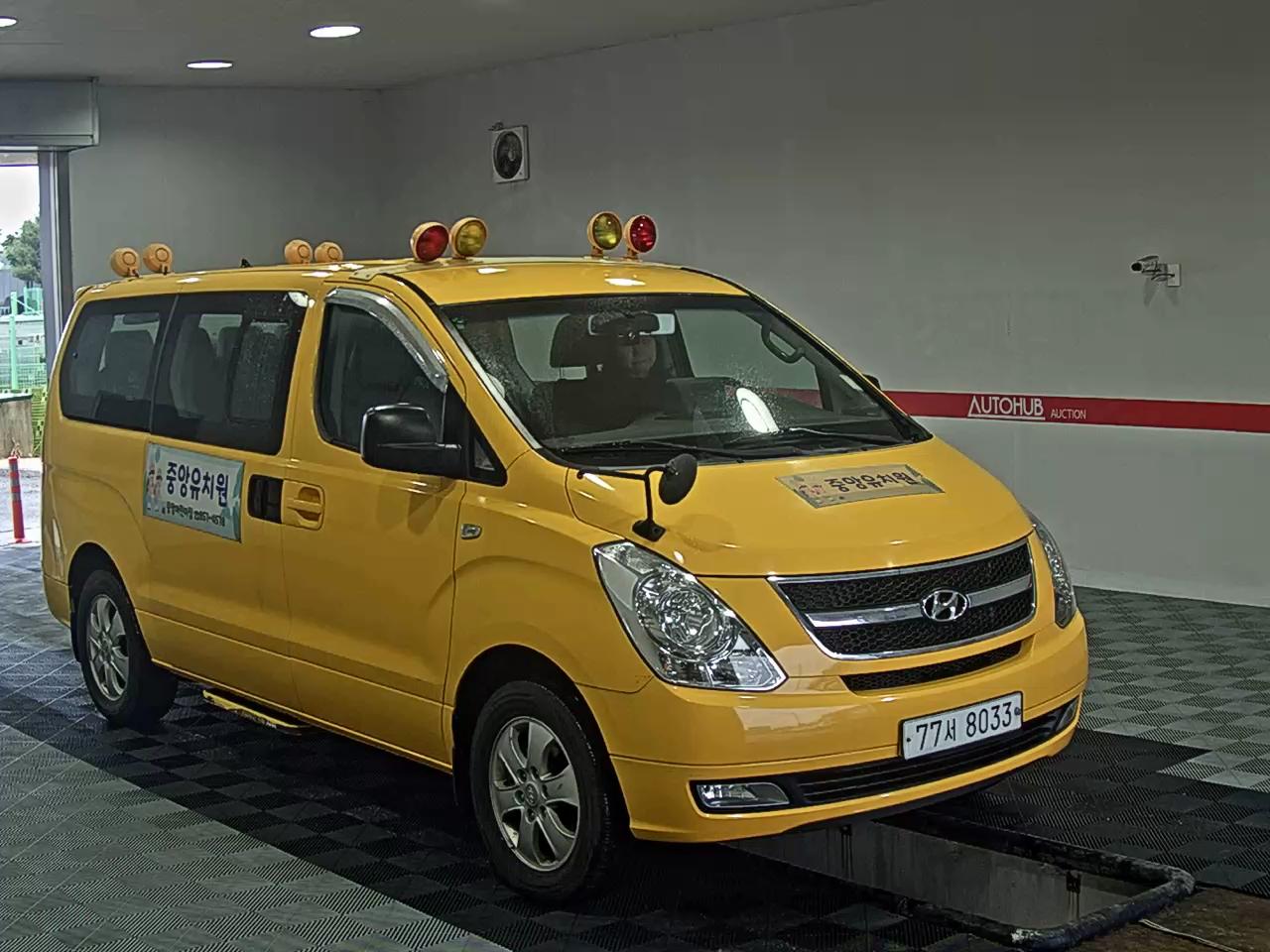 2015 - hyundai grand starex